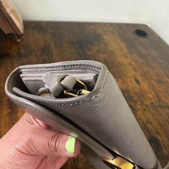 Chloe Indy Long Wallet With Flap Gray Leather‎ - Picture 9 of 16